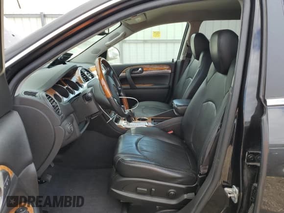 ✅ 2012 Buick Enclave Leather • VIN: 5GAKRCED0CJ379142 • Lot: 90780185. Wystawiony na Copart z przebiegiem 141 884 mil. Bezpłatny archiwum sprzedaży aukcyjnych z USA i szczegółowy raport historii pojazdu na DreamBid. Zdjęcie 7.