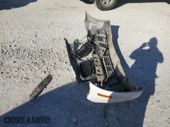 ✅ 2014 BMW 5 Series 528i xDrive • VIN: WBA5A7C59ED618031 • Lot: 92112715. Listed on Copart with 140,635 mi. Free auction sales archive from the USA and detailed vehicle history report at DreamBid. Image 12.