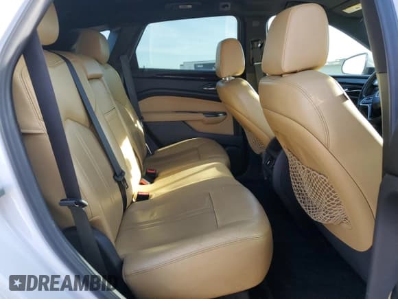 ✅ 2014 Cadillac SRX Performance Collection • VIN: 3GYFNFE32ES579763 • Lot: 65644415. Wystawiony na Copart z przebiegiem 110 223 mil. Bezpłatny archiwum sprzedaży aukcyjnych z USA i szczegółowy raport historii pojazdu na DreamBid. Zdjęcie 11.