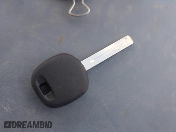 ✅ 2000 Lexus GS 300 • VIN: JT8BD68S1Y0115593 • Лот: 42762667. Опубликован ранее на IAAI с пробегом Не указан. Бесплатный доступ к архиву аукционных продаж из США и подробный отчёт об истории автомобиля на DreamBid. Изображение 11.