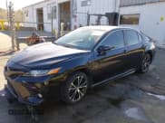 ✅ 2019 Toyota Camry SE • VIN: 4T1B11HK5KU211784 • Lot: 43448241. Wystawiony na IAAI z przebiegiem 92 713 mil. Bezpłatny archiwum sprzedaży aukcyjnych z USA i szczegółowy raport historii pojazdu na DreamBid. Zdjęcie 2.