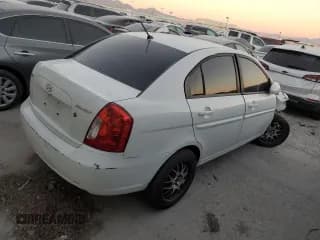 ✅ 2007 Hyundai Accent GLS • VIN: KMHCN46C07U097190 • Лот: 83273024. Опубликован ранее на Copart с пробегом 156 340 миль. Бесплатный доступ к архиву аукционных продаж из США и подробный отчёт об истории автомобиля на DreamBid. Изображение 3.