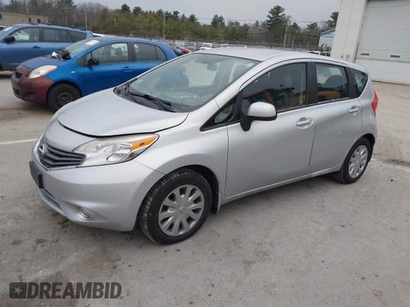 ✅ 2014 Nissan Note S Plus • VIN: 3N1CE2CP9EL437575 • Lot: 43840904. Wystawiony na IAAI z przebiegiem 131 275 mil. Bezpłatny archiwum sprzedaży aukcyjnych z USA i szczegółowy raport historii pojazdu na DreamBid. Zdjęcie 2.