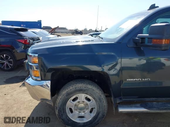 ✅ 2018 Chevrolet Silverado 2500HD Work Truck • VIN: 1GC1KUEY0JF102997 • Лот: 42780641. Опубликован ранее на IAAI с пробегом 74 277 миль. Бесплатный доступ к архиву аукционных продаж из США и подробный отчёт об истории автомобиля на DreamBid. Изображение 6.