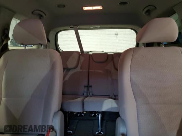 ✅ 2017 Kia Sedona LX • VIN: KNDMB5C10H6229848 • Lot: 86605405. Listed on Copart with 131,086 mi. Free auction sales archive from the USA and detailed vehicle history report at DreamBid. Image 10.