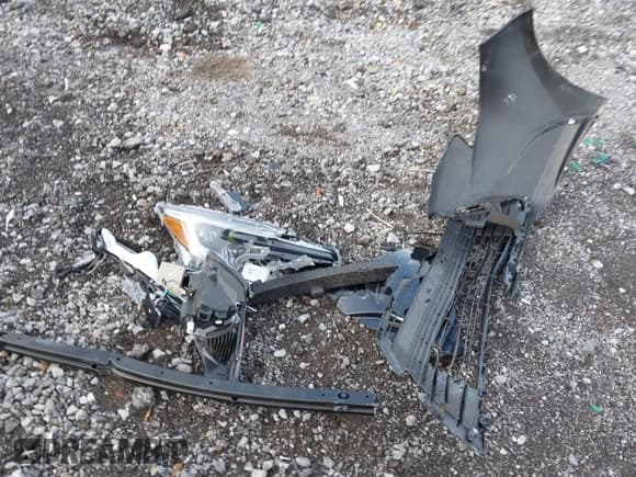 ✅ 2023 Toyota Corolla Hybrid LE • VIN: JTDBDMHE6PJ003512 • Lot: 43488302. Wystawiony na IAAI z przebiegiem 54 592 mil. Bezpłatny archiwum sprzedaży aukcyjnych z USA i szczegółowy raport historii pojazdu na DreamBid. Zdjęcie 11.