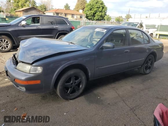 ✅ 1999 Nissan Maxima GXE • VIN: JN1CA21D8XT803822 • Lot: 64638365. Wystawiony na Copart z przebiegiem 203 700 mil. Bezpłatny archiwum sprzedaży aukcyjnych z USA i szczegółowy raport historii pojazdu na DreamBid. Zdjęcie 1.