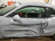 ✅ 2022 Dodge Challenger R/T • VIN: 2C3CDZBT8NH144352 • Lot: 44804763. Wystawiony na Copart z przebiegiem 19 974 mil. Bezpłatny archiwum sprzedaży aukcyjnych z USA i szczegółowy raport historii pojazdu na DreamBid. Zdjęcie 7.