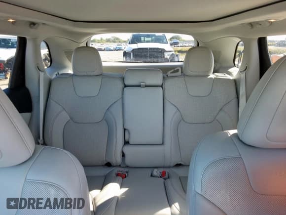 ✅ 2021 Jeep Cherokee Latitude Lux • VIN: 1C4PJLMX7MD151209 • Lot: 86185525. Listed on Copart with 47,385 mi. Free auction sales archive from the USA and detailed vehicle history report at DreamBid. Image 10.