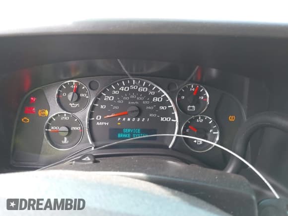 ✅ 2010 Chevrolet Express Cargo • VIN: 1GCUGADX0A1162118 • Lot: 42162387. Listed on IAAI with 239,238 mi. Free auction sales archive from the USA and detailed vehicle history report at DreamBid. Image 7.