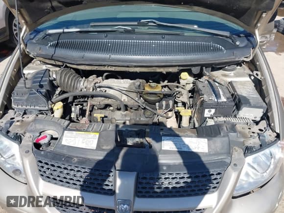 ✅ 2002 Dodge Caravan EX • VIN: 2B8GP74L62R505536 • Lot: 43473195. Listed on IAAI with 214,307 mi. Free auction sales archive from the USA and detailed vehicle history report at DreamBid. Image 10.