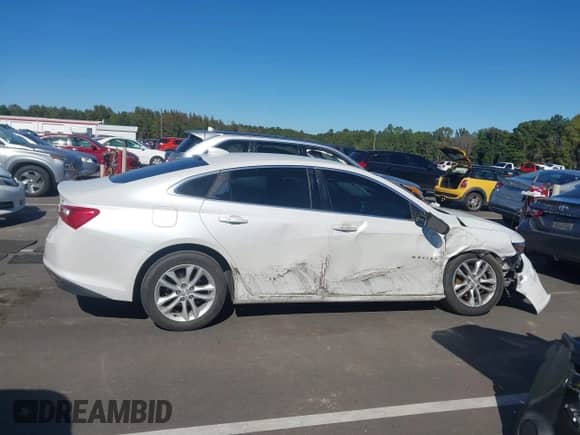 ✅ 2016 Chevrolet Malibu LT • VIN: 1G1ZE5ST1GF285241 • Lot: 43466743. Wystawiony na IAAI z przebiegiem 157 547 mil mil. Skorzystaj z bezpłatnego archiwum sprzedaży aukcyjnych z USA i zobacz szczegółowy raport historii pojazdu na DreamBid. Zdjęcie 12.