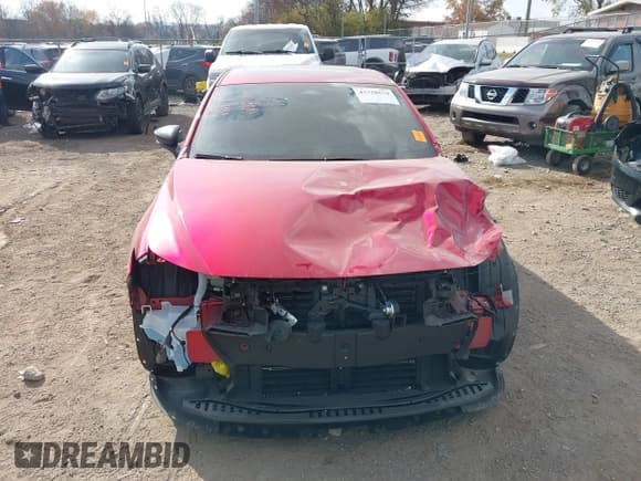 ✅ 2024 Mazda 3 Premium Plus • VIN: JM1BPBNY7R1656539 • Lot: 43728674. Listed on IAAI with 33,223 mi. Free auction sales archive from the USA and detailed vehicle history report at DreamBid. Image 13.