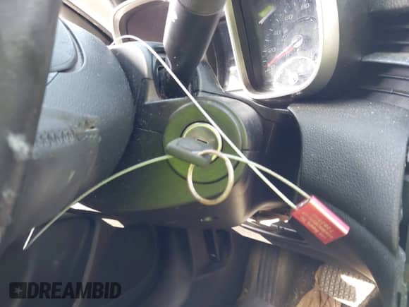 2013 Chevrolet Malibu LT z VIN 1G11E5SA5DF310617, wystawiony jako IAAI lot #43275213 z przebiegiem 249 259 mil mil oraz . Historia ofert i sprzedaży dostępna na DreamBid. Obrazek 11.