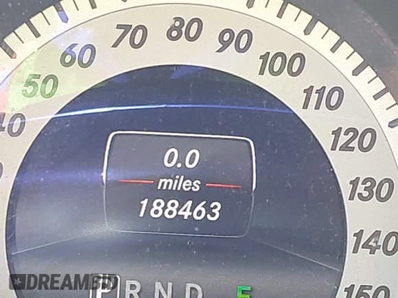 ✅ 2014 Mercedes-Benz C 300 Sport • VIN: WDDGF8AB4ER304789 • Lot: 43164953. Wystawiony na IAAI z przebiegiem 188 463 mil. Bezpłatny archiwum sprzedaży aukcyjnych z USA i szczegółowy raport historii pojazdu na DreamBid. Zdjęcie 14.