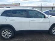 ✅ 2015 Jeep Cherokee Latitude • VIN: 1C4PJLCB7FW711890 • Лот: 43281051. Опубликован ранее на IAAI с пробегом 91 418 миль. Бесплатный доступ к архиву аукционных продаж из США и подробный отчёт об истории автомобиля на DreamBid. Изображение 13.