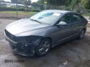 ✅ 2018 Hyundai Elantra Limited • VIN: 5NPD84LF2JH359100 • Лот: 43314840. Опубликован ранее на IAAI с пробегом 121 348 миль. Бесплатный доступ к архиву аукционных продаж из США и подробный отчёт об истории автомобиля на DreamBid. Изображение 18.