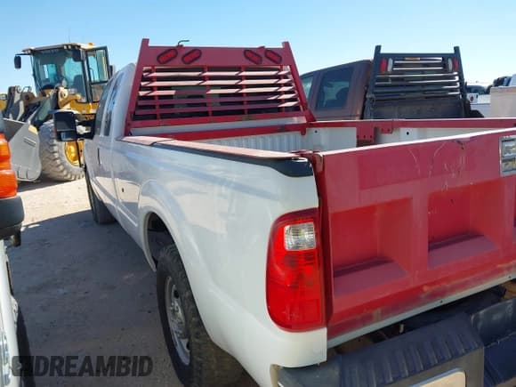 ✅ 2014 Ford F-250 XL • VIN: 1FT7X2A63EEA80705 • Lot: 43616552. Listed on IAAI with Not provided. Free auction sales archive from the USA and detailed vehicle history report at DreamBid. Image 3.