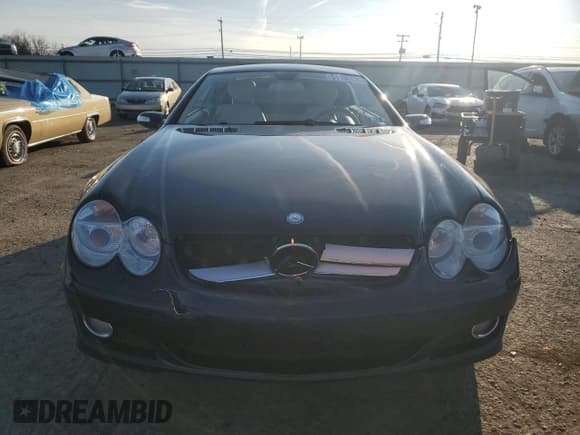 ✅ 2007 Mercedes-Benz SL 550 • VIN: WDBSK71FX7F134907 • Lot: 51100175. Listed on Copart with 133,355 mi. Free auction sales archive from the USA and detailed vehicle history report at DreamBid. Image 5.