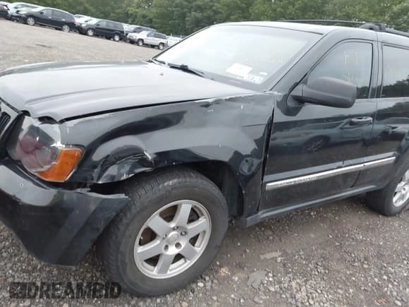 ✅ 2010 Jeep Grand Cherokee Laredo • VIN: 1J4PR4GK3AC146163 • Лот: 43200974. Опубликован ранее на IAAI с пробегом Не указан. Бесплатный доступ к архиву аукционных продаж из США и подробный отчёт об истории автомобиля на DreamBid. Изображение 6.