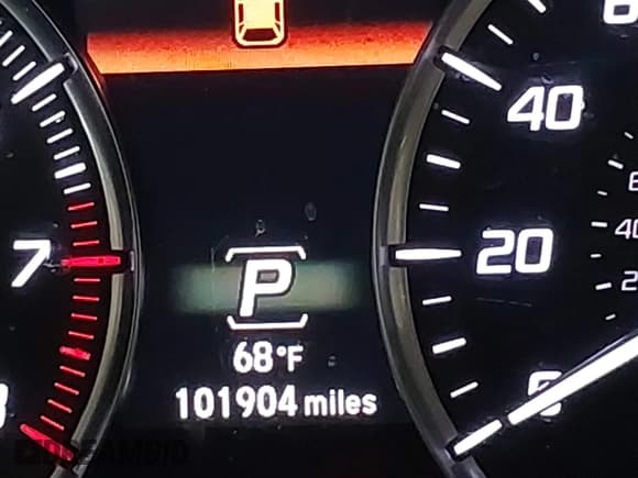 ✅ 2015 Acura MDX Technology • VIN: 5FRYD4H41FB018103 • Lot: 42468623. Listed on IAAI with 101,904 mi. Free auction sales archive from the USA and detailed vehicle history report at DreamBid. Image 15.