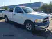 2016 Ram 1500 Tradesman с VIN 3C6JR6DG8GG239636, выставлен на аукционе IAAI как лот 41366332 с пробегом 117 082 миль миль и . История ставок и продаж доступна на DreamBid. Изображение 1.