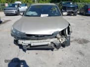 ✅ 2013 Honda Accord LX • VIN: 1HGCR2F31DA054327 • Lot: 43713096. Wystawiony na IAAI z przebiegiem 189 780 mil. Bezpłatny archiwum sprzedaży aukcyjnych z USA i szczegółowy raport historii pojazdu na DreamBid. Zdjęcie 6.