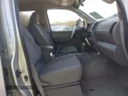 ✅ 2013 Nissan Frontier SV • VIN: 1N6AD0EV8DN735120 • Lot: 43636309. Wystawiony na IAAI z przebiegiem 168 610 mil. Bezpłatny archiwum sprzedaży aukcyjnych z USA i szczegółowy raport historii pojazdu na DreamBid. Zdjęcie 5.