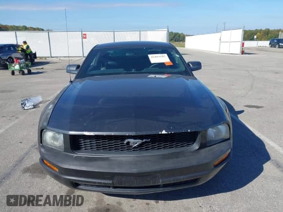 ✅ 2007 Ford Mustang Deluxe • VIN: 1ZVFT80NX75300411 • Лот: 43453183. Опубликован ранее на IAAI с пробегом 161 559 миль. Бесплатный доступ к архиву аукционных продаж из США и подробный отчёт об истории автомобиля на DreamBid. Изображение 12.