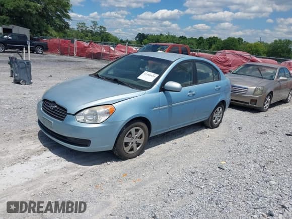 ✅ 2011 Hyundai Accent GLS • VIN: KMHCN4AC5BU581713 • Лот: 42188420. Опубликован ранее на IAAI с пробегом 170 380 миль. Бесплатный доступ к архиву аукционных продаж из США и подробный отчёт об истории автомобиля на DreamBid. Изображение 2.