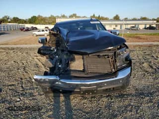 ✅ 2020 Chevrolet Silverado 1500 LT • VIN: 3GCUYDED6LG384587 • Lot: 69254744. Wystawiony na Copart z przebiegiem Nie podano. Bezpłatny archiwum sprzedaży aukcyjnych z USA i szczegółowy raport historii pojazdu na DreamBid. Zdjęcie 5.