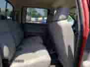 2008 Dodge Dakota SLT z VIN 1D7HW48N48S539736, wystawiony jako Copart lot #57691773 z przebiegiem 154 021 mil mil oraz Szkoda całkowita • Salvage title. Historia ofert i sprzedaży dostępna na DreamBid. Obrazek 10.