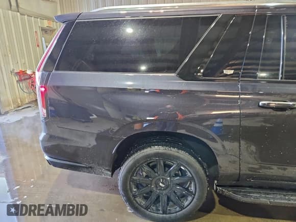 ✅ 2022 Cadillac Escalade ESV Premium Luxury • VIN: 1GYS4KKL7NR317772 • Лот: 96146865. Опубликован ранее на Copart с пробегом 31 653 миль. Бесплатный доступ к архиву аукционных продаж из США и подробный отчёт об истории автомобиля на DreamBid. Изображение 13.