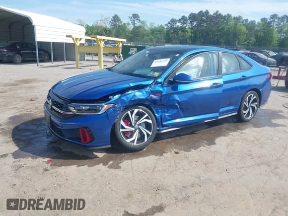 ✅ 2022 Volkswagen Jetta Autobahn • VIN: 3VW2T7BU1NM023927 • Lot: 42104915. Listed on IAAI with 17,016 mi. Free auction sales archive from the USA and detailed vehicle history report at DreamBid. Image 2.