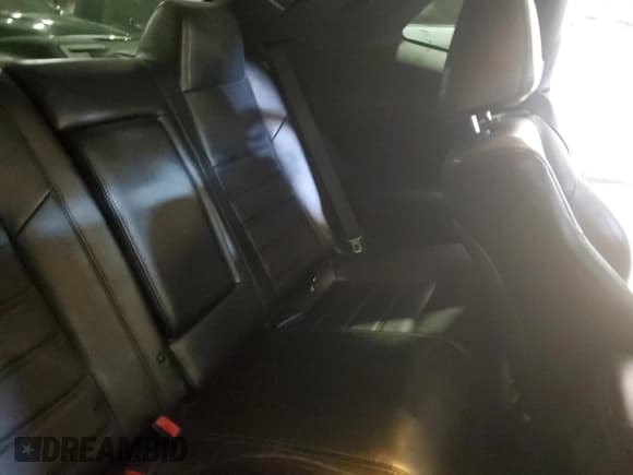 ✅ 2014 Dodge Challenger SXT • VIN: 2C3CDYAG4EH310641 • Lot: 60811924. Wystawiony na Copart z przebiegiem 99 213 mil. Bezpłatny archiwum sprzedaży aukcyjnych z USA i szczegółowy raport historii pojazdu na DreamBid. Zdjęcie 10.