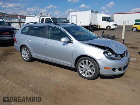 ✅ 2014 Volkswagen Jetta TDI w/Sunroof & Nav • VIN: 3VWPL7AJ7EM616219 • Lot: 42784785. Listed on IAAI with 77,783 mi. Free auction sales archive from the USA and detailed vehicle history report at DreamBid. Image 1.