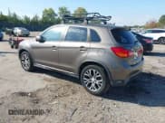 ✅ 2017 Mitsubishi Outlander SE • VIN: JA4AR3AW8HZ046272 • Lot: 43421805. Listed on IAAI with 173,043 mi. Free auction sales archive from the USA and detailed vehicle history report at DreamBid. Image 3.