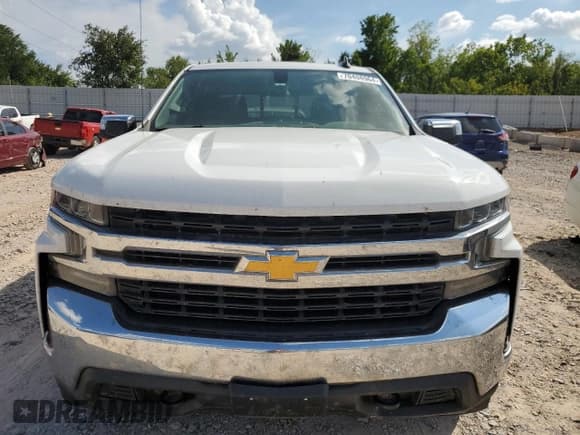 ✅ 2020 Chevrolet Silverado 1500 LT • VIN: 3GCUYDED1LG338830 • Lot: 70408964. Wystawiony na Copart z przebiegiem 121 827 mil. Bezpłatny archiwum sprzedaży aukcyjnych z USA i szczegółowy raport historii pojazdu na DreamBid. Zdjęcie 5.