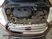 ✅ 2017 Ford Escape SE • VIN: 1FMCU9G91HUB78221 • Lot: 91392865. Wystawiony na Copart z przebiegiem 128 881 mil. Bezpłatny archiwum sprzedaży aukcyjnych z USA i szczegółowy raport historii pojazdu na DreamBid. Zdjęcie 12.