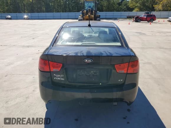 ✅ 2012 Kia Forte EX • VIN: KNAFU4A27C5569292 • Лот: 86134785. Опубликован ранее на Copart с пробегом Не указан. Бесплатный доступ к архиву аукционных продаж из США и подробный отчёт об истории автомобиля на DreamBid. Изображение 6.