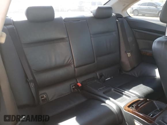 ✅ 2007 BMW 3 Series 328xi • VIN: WBAWC33517PD06703 • Lot: 58221425. Listed on Copart with 123,690 mi. Free auction sales archive from the USA and detailed vehicle history report at DreamBid. Image 10.