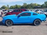 ✅ 2012 Ford Mustang V6 • VIN: 1ZVBP8AM6C5216721 • Lot: 43114205. Listed on IAAI with 221,142 mi. Free auction sales archive from the USA and detailed vehicle history report at DreamBid. Image 13.