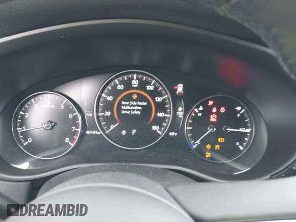 ✅ 2023 Mazda CX-50 S Premium Plus • VIN: 7MMVABEM6PN105424 • Lot: 42148825. Wystawiony na IAAI z przebiegiem 40 434 mil. Bezpłatny archiwum sprzedaży aukcyjnych z USA i szczegółowy raport historii pojazdu na DreamBid. Zdjęcie 7.