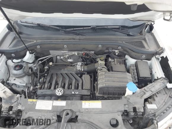 ✅ 2021 Volkswagen Atlas SE • VIN: 1V2JE2CA4MC232349 • Lot: 42315381. Listed on IAAI with 32,755 mi. Free auction sales archive from the USA and detailed vehicle history report at DreamBid. Image 10.