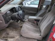 ✅ 2001 Dodge Dakota • VIN: 1B7GL22X41S256594 • Lot: 43012935. Wystawiony na Copart z przebiegiem 217 179 mil. Bezpłatny archiwum sprzedaży aukcyjnych z USA i szczegółowy raport historii pojazdu na DreamBid. Zdjęcie 7.