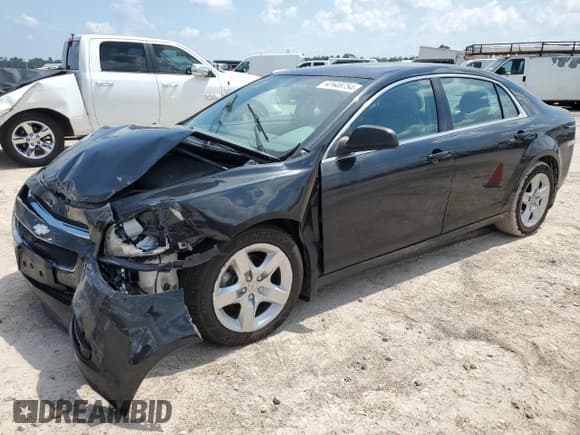 ✅ 2011 Chevrolet Malibu 1LS • VIN: 1G1ZB5E12BF112629 • Lot: 62648754. Listed on Copart with 43,576 mi. Free auction sales archive from the USA and detailed vehicle history report at DreamBid. Image 1.