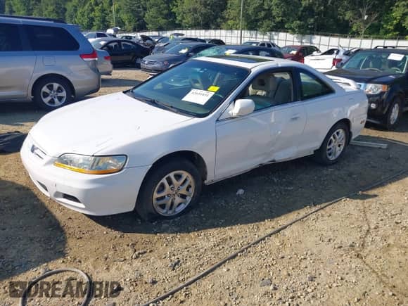 2001 Honda Accord EX с VIN 1HGCG22581A016294, выставлен на аукционе IAAI как лот 42651031 с пробегом 167 045 миль миль и . История ставок и продаж доступна на DreamBid. Изображение 2.