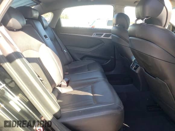 2015 Hyundai Genesis 5.0L с VIN KMHGN4JF5FU056894, выставлен на аукционе Copart как лот 46663914 с пробегом 215 596 миль миль и Списание • Salvage title. История ставок и продаж доступна на DreamBid. Изображение 10.