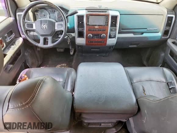 2009 Dodge 1500 Laramie z VIN 1D3HB13T49S736019, wystawiony jako Copart lot #65148295 z przebiegiem Nie podano mil oraz Szkoda całkowita • Salvage title. Historia ofert i sprzedaży dostępna na DreamBid. Obrazek 8.