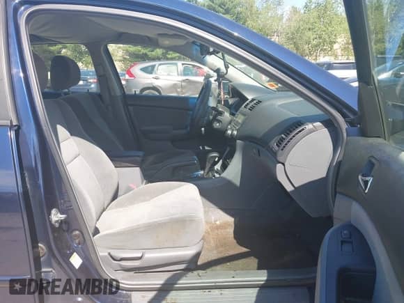 2006 Honda Accord VP with VIN 1HGCM56196A174104, listed as a IAAI auction lot 42632878 with 345,625 mi miles and . Bid and sale history available at DreamBid. Image 5.